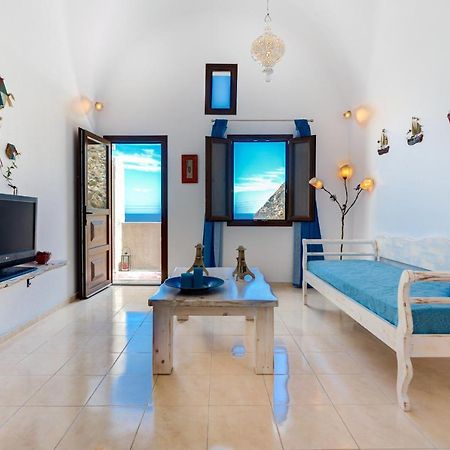 Moschatos Beach House Kamári 외부 사진