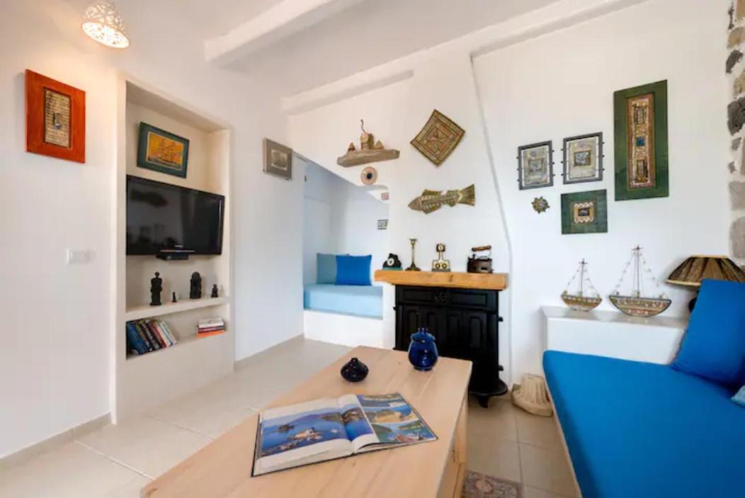 Moschatos Beach House Kamári 외부 사진
