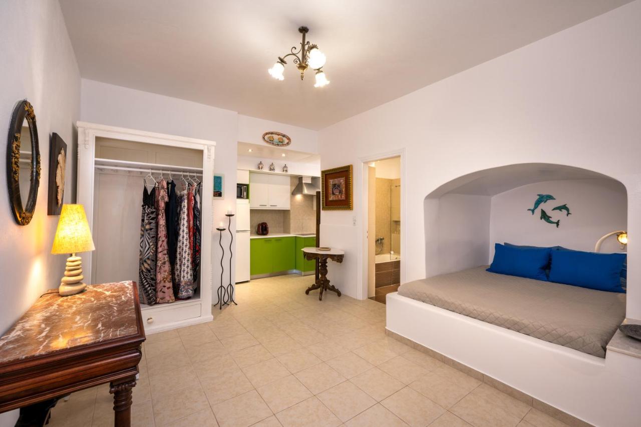 Moschatos Beach House Kamári 외부 사진
