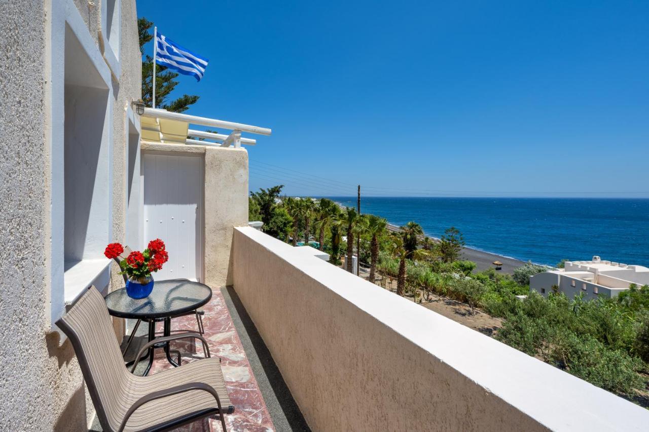 Moschatos Beach House Kamári 외부 사진