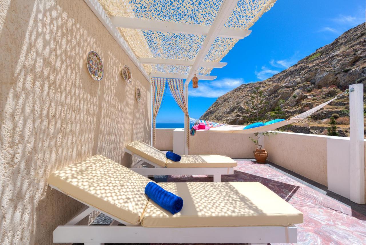 Moschatos Beach House Kamári 외부 사진