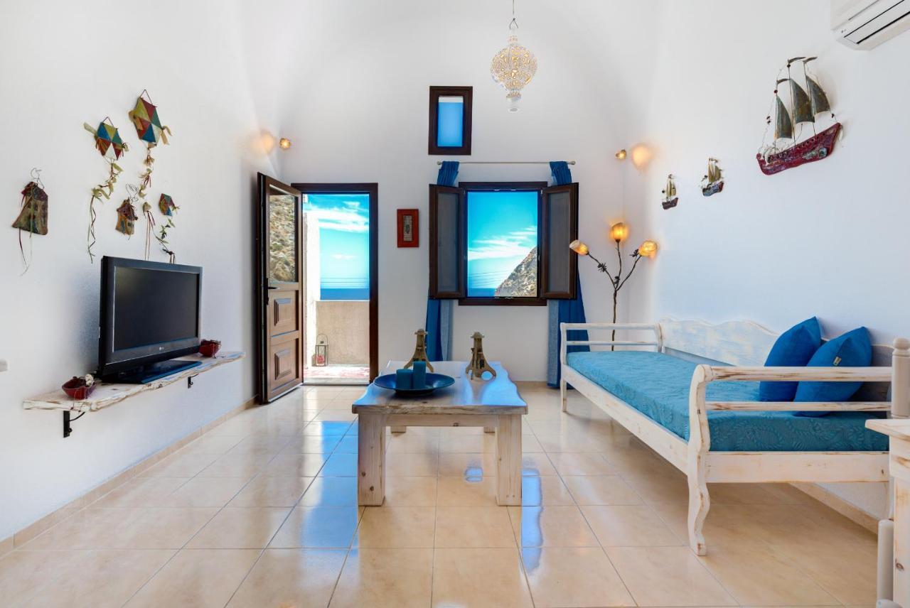 Moschatos Beach House Kamári 외부 사진