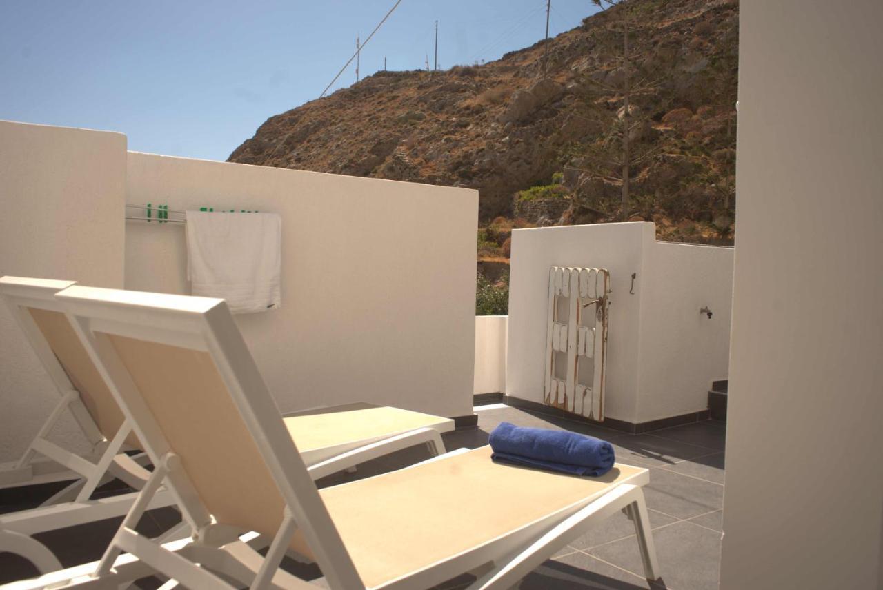 Moschatos Beach House Kamári 외부 사진